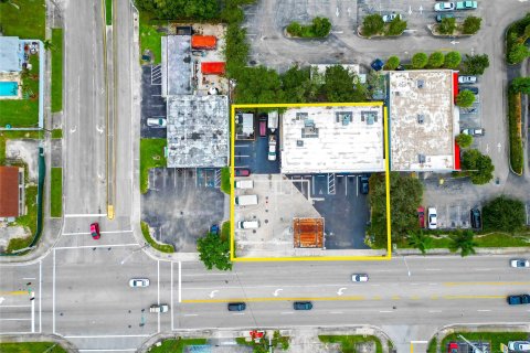 Propiedad comercial en venta en Hollywood, Florida № 785828 - foto 30