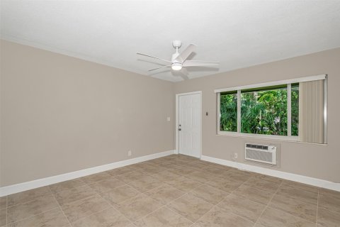 Immobilier commercial à vendre à Lighthouse Point, Floride: 258.64 m2 № 786046 - photo 27