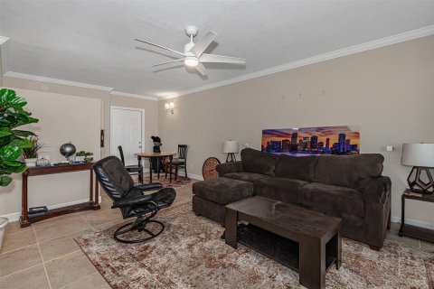 Купить коммерческую недвижимость в Лайтхаус-Пойнт, Флорида 258.64м2, № 786046 - фото 19