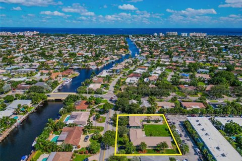 Immobilier commercial à vendre à Lighthouse Point, Floride: 258.64 m2 № 786046 - photo 29