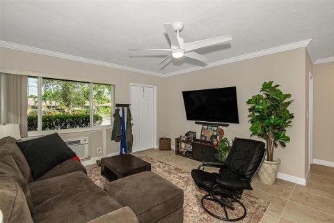 Купить коммерческую недвижимость в Лайтхаус-Пойнт, Флорида 258.64м2, № 786046 - фото 18