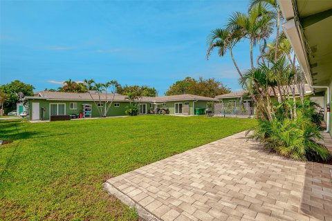 Immobilier commercial à vendre à Lighthouse Point, Floride: 258.64 m2 № 786046 - photo 10