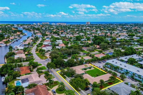 Immobilier commercial à vendre à Lighthouse Point, Floride: 258.64 m2 № 786046 - photo 3