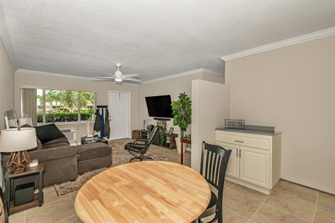 Купить коммерческую недвижимость в Лайтхаус-Пойнт, Флорида 258.64м2, № 786046 - фото 17
