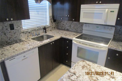 Condominio en venta en Sunrise, Florida, 2 dormitorios, 78.97 m2 № 786047 - foto 22