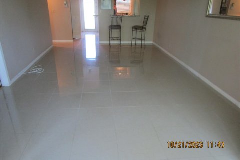 Condominio en venta en Sunrise, Florida, 2 dormitorios, 78.97 m2 № 786047 - foto 14