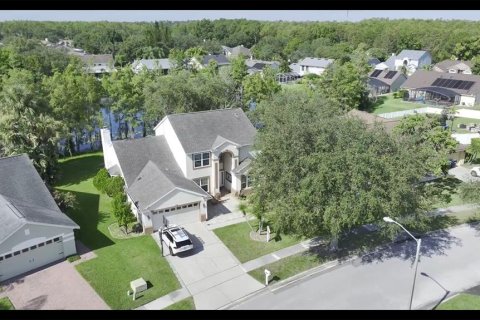 Villa ou maison à vendre à Orlando, Floride: 4 chambres, 250.37 m2 № 1390981 - photo 1