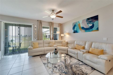 Townhouse in Ruskin, Florida 3 bedrooms, 166.85 sq.m. № 1157069 - photo 21