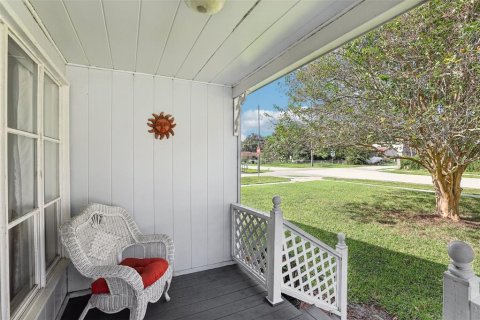 House in Orlando, Florida 3 bedrooms, 114.83 sq.m. № 1392611 - photo 5