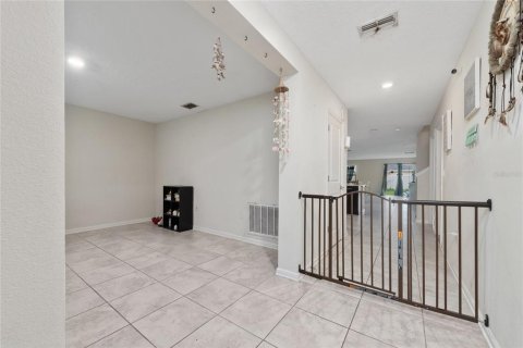 Villa ou maison à vendre à Kissimmee, Floride: 5 chambres, 270.81 m2 № 1277784 - photo 4