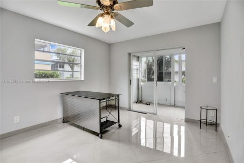 Copropriété à vendre à Delray Beach, Floride: 2 chambres, 83.8 m2 № 1396201 - photo 15