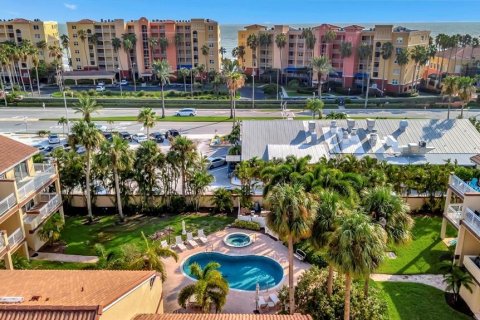 Adosado en venta en North Redington Beach, Florida, 3 dormitorios, 215.81 m2 № 1314203 - foto 24