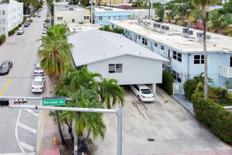 Condo in Miami Beach, Florida, 1 bedroom  № 1384010 - photo 18