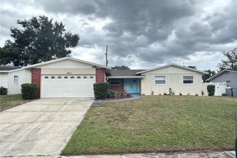 Villa ou maison à vendre à Orlando, Floride: 4 chambres, 156.63 m2 № 1383381 - photo 1