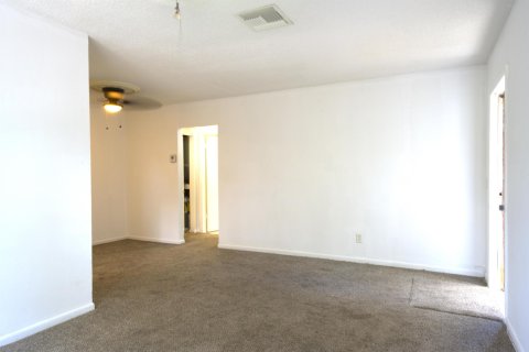 Appartement à louer à Lake Worth, Floride: 1 chambre, 59.46 m2 № 1128931 - photo 13