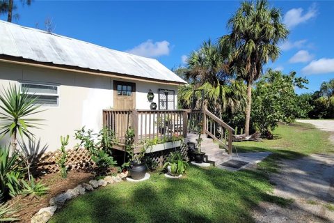 Villa ou maison à vendre à Punta Gorda, Floride: 2 chambres, 157.19 m2 № 750940 - photo 8