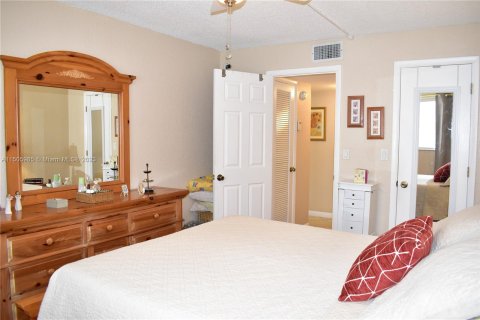 Copropriété à vendre à Sunrise, Floride: 1 chambre, 59.46 m2 № 920835 - photo 13