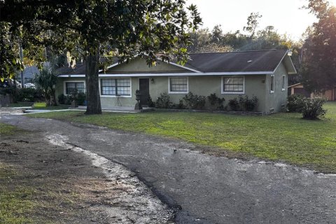 Casa en venta en Ocala, Florida, 4 dormitorios, 183.2 m2 № 1302884 - foto 1