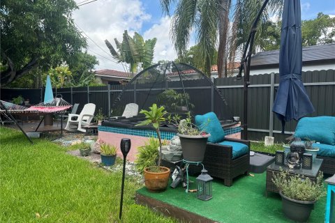 Casa en venta en Miami, Florida, 4 dormitorios, 146.97 m2 № 1294035 - foto 8