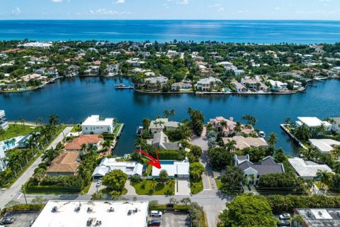 Villa ou maison à vendre à Delray Beach, Floride: 3 chambres, 160.54 m2 № 754893 - photo 4