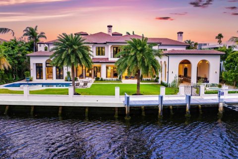 Villa ou maison à vendre à Boca Raton, Floride: 5 chambres, 1078.78 m2 № 1129308 - photo 1