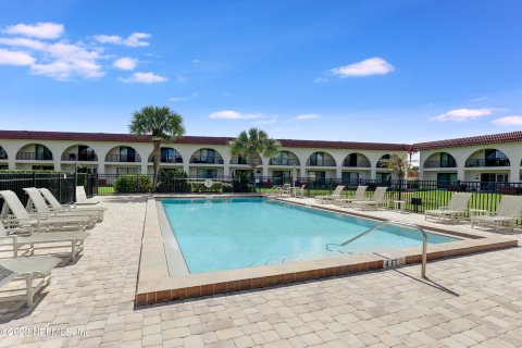 Villa ou maison à vendre à Saint Augustine, Floride: 2 chambres, 111.48 m2 № 801759 - photo 6