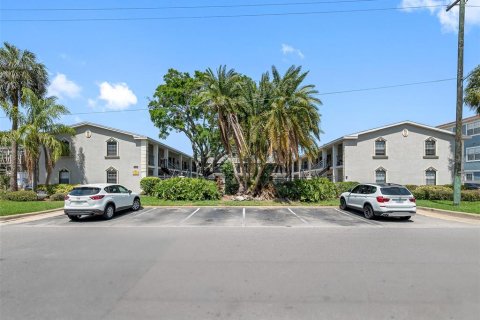 Condominio en venta en Tampa, Florida, 1 dormitorio, 34.75 m2 № 1088824 - foto 17
