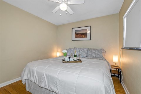 Condominio en venta en Tampa, Florida, 1 dormitorio, 34.75 m2 № 1088824 - foto 13