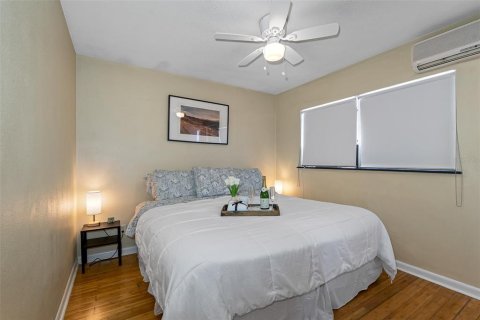 Condominio en venta en Tampa, Florida, 1 dormitorio, 34.75 m2 № 1088824 - foto 11