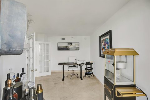 Copropriété à vendre à Aventura, Floride: 2 chambres, 114.27 m2 № 1354508 - photo 21