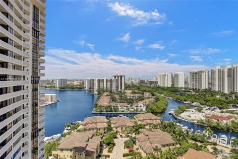 Copropriété à vendre à Aventura, Floride: 2 chambres, 114.27 m2 № 1354508 - photo 30