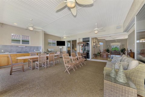 Villa ou maison à vendre à North Port, Floride: 3 chambres, 186.08 m2 № 1303558 - photo 6