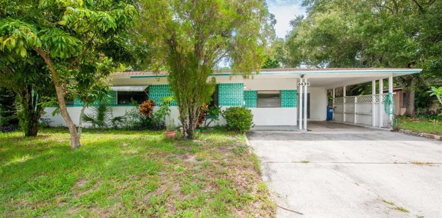 Casa en Saint Petersburg, Florida 4 dormitorios, 169.27 m2 № 1303559