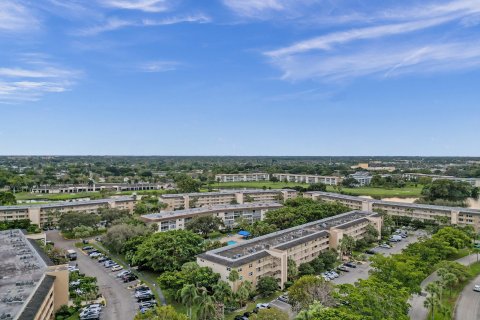 Condominio en venta en Coconut Creek, Florida, 2 dormitorios, 137.77 m2 № 1142558 - foto 23