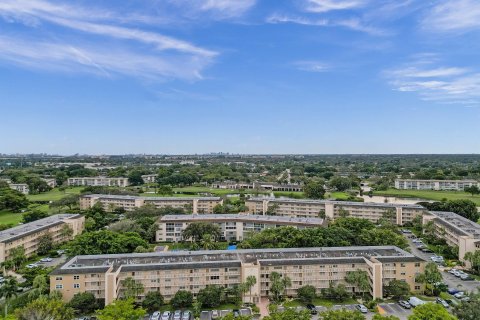 Copropriété à vendre à Coconut Creek, Floride: 2 chambres, 137.77 m2 № 1142558 - photo 22