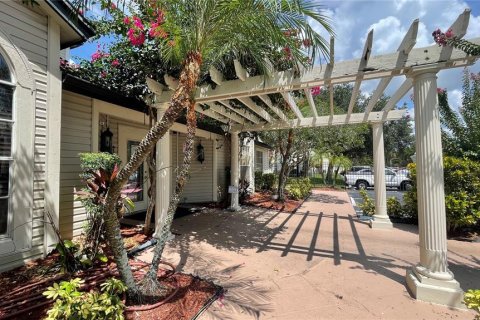 Condominio en alquiler en Orlando, Florida, 2 dormitorios, 80.27 m2 № 1396678 - foto 11