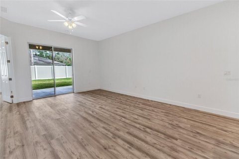 Duplex à vendre à Palm Coast, Floride: 3 chambres, 112.97 m2 № 854913 - photo 5