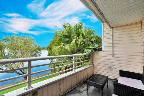 Condominio en venta en Lauderdale Lakes, Florida, 2 dormitorios, 101.82 m2 № 878638 - foto 26