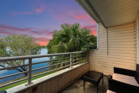 Condominio en venta en Lauderdale Lakes, Florida, 2 dormitorios, 101.82 m2 № 878638 - foto 25