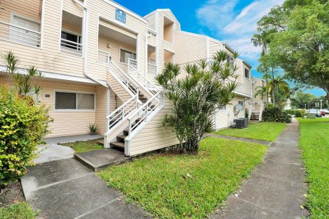Condominio en venta en Lauderdale Lakes, Florida, 2 dormitorios, 101.82 m2 № 878638 - foto 15