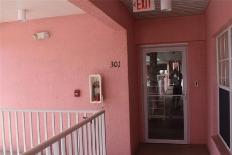 Condo in Punta Gorda, Florida, 3 bedrooms  № 1246291 - photo 3