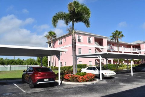 Condo in Punta Gorda, Florida, 3 bedrooms  № 1246291 - photo 1