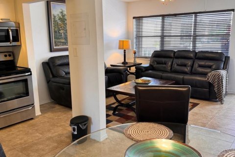 Condo in Sunrise, Florida, 1 bedroom  № 1163185 - photo 13