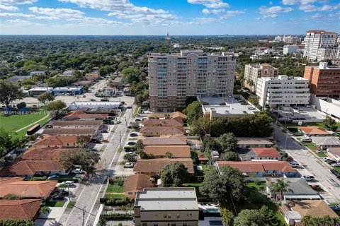 Commercial property in Miami, Florida № 1079894 - photo 26