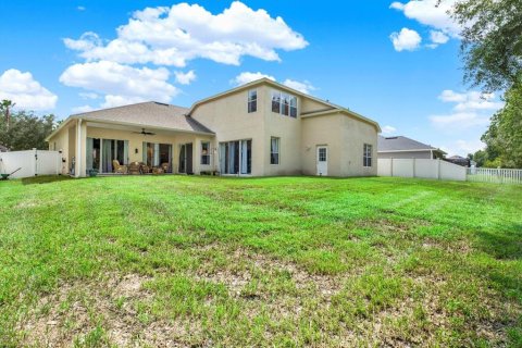 House in Wesley Chapel, Florida 4 bedrooms, 335.75 sq.m. № 1314215 - photo 28