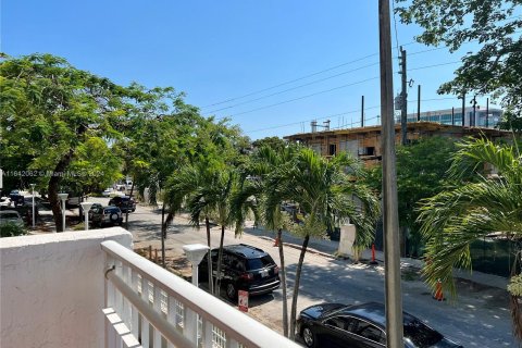 Condominio en venta en Miami, Florida, 2 dormitorios, 73.86 m2 № 1320989 - foto 6