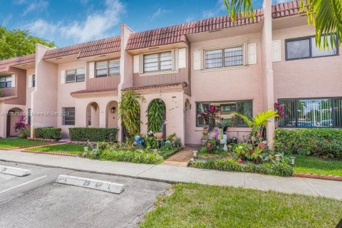 Copropriété à vendre à Davie, Floride: 3 chambres, 147.71 m2 № 1079903 - photo 1