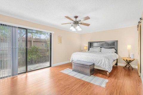 Condo in Davie, Florida, 3 bedrooms  № 1079903 - photo 15