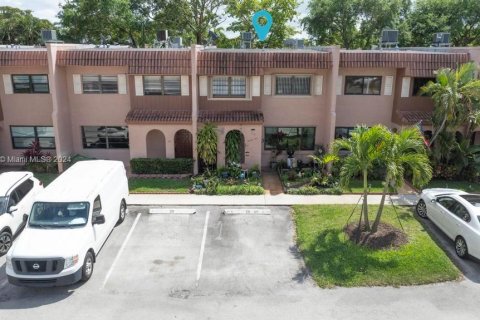 Copropriété à vendre à Davie, Floride: 3 chambres, 147.71 m2 № 1079903 - photo 25