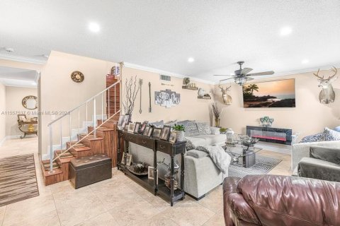 Copropriété à vendre à Davie, Floride: 3 chambres, 147.71 m2 № 1079903 - photo 4